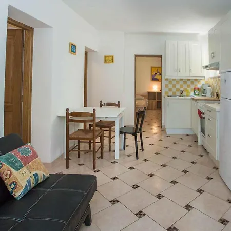 Daire Two-bedroom In V